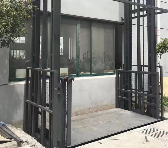 楚雄导轨式施工升降机助力民生工程提速增效