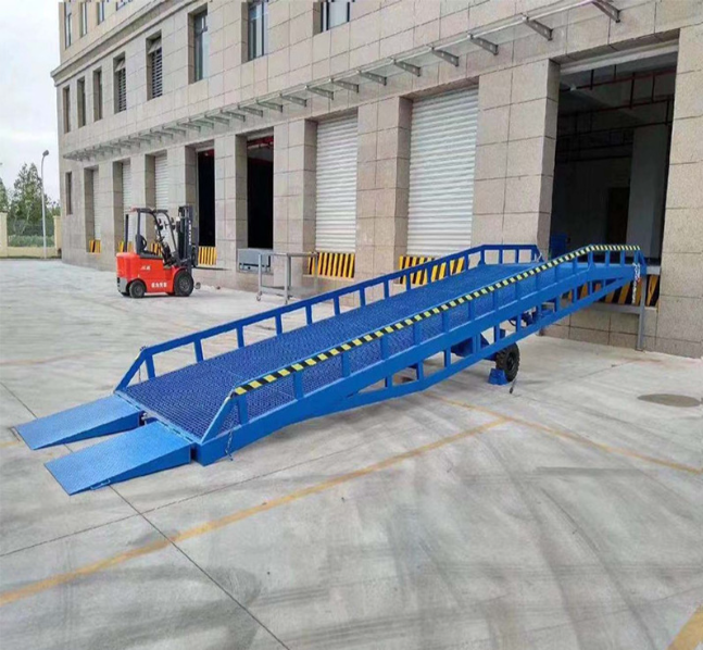 楚雄移动式登车桥装卸